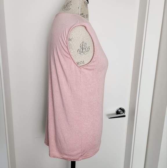 Jelly Pink Sleeveless Shirt - Picture 8 of 10